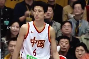媒体人晒年轻郭士强国家队打球视频:长得非常帅