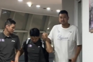 苏若禹同心杯伤退!诊断为肌肉撕裂 预计赶不上首轮体测需补测