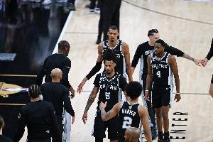 热火vs猛龙直播_热火vs猛龙直播_热火vs猛龙免费观看直播在线