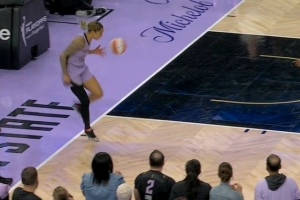 NBA直播_NBA免费直播在线直播_NBA篮球比赛直播高清无插件观看