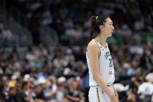 NBA直播_NBA免费直播在线直播_NBA篮球比赛直播高清无插件观看