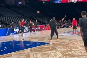 蜘蛛直播_蜘蛛免费NBA在线直播_蜘蛛足球无插件高清观看